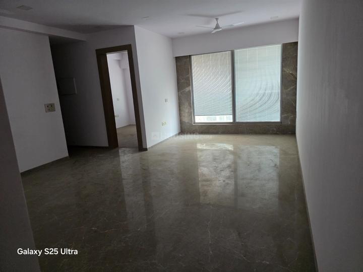 Laxmi Raaj Vilas Main Image 1