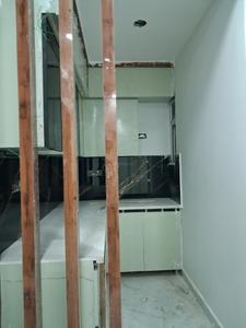 Kitchen Image of 1000 Sq.ft 2 BHK Apartment / Flat for sale in Sector 72 Noida for Rs. 4100054