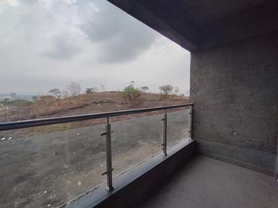 Balcony Image of 2550 Sq.ft 3 BHK Apartment / Flat for sale in Associated Silvenia, Kothrud Pune for Rs. 27000000