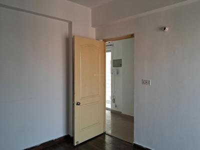 Bedroom Image of 925 Sq.ft 2 BHK Apartment / Flat for sale in Paras Tierea, Sector 137 Noida for Rs. 8000000