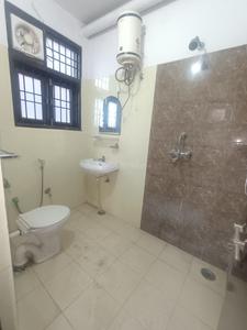 Bathroom Image of 1500 Sq.ft 3 BHK Builder Floor for rent in Nirman Nagar Jaipur for Rs. 20000