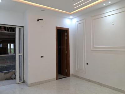 Bedroom Image of 1610 Sq.ft 3 BHK Apartment / Flat for sale in Vantara Vista Heights by Vantara Builders And Promotors, Sector 104 Noida for Rs. 9000000