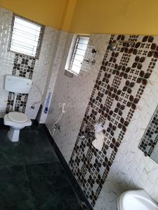 Bathroom Image of 2500 Sq.ft 5 BHK Independent House for sale in Jadavpur Kolkata for Rs. 13000000