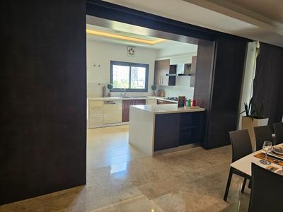 Hall Image of 2600 Sq.ft 4 BHK Apartment / Flat for sale in Sobha Marina One, Marine Drive Kochi for Rs. 37000000
