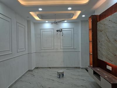 Living Room Image of 1050 Sq.ft 2 BHK Apartment / Flat for sale in Skyline Dev Residency by Skyline Homes, Sector 104 Noida for Rs. 4100000