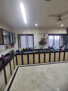 Kitchen Image of 1700 Sq.ft 4 BHK Apartment / Flat for sale in Kandivali West Mumbai for Rs. 32499999