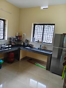 Kitchen Image of 1100 Sq.ft 2 BHK Builder Floor for rent in Malemar Mangalore for Rs. 22000
