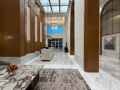 Living Room Image of 2300 Sq.ft 3.5 BHK Apartment / Flat for rent in DLF One Midtown, Karampura New Delhi for Rs. 99900