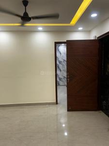 Hall Image of 1400 Sq.ft 3 BHK Builder Floor for rent in Mansarover Garden New Delhi for Rs. 50000