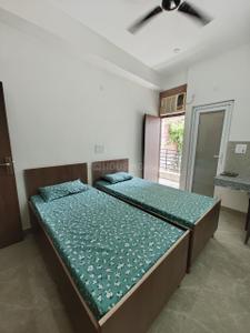Bedroom Image of Shubh PG  in Sector 126, Noida