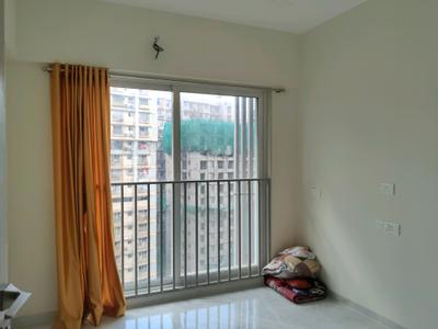Bedroom Image of 800 Sq.ft 3 BHK Apartment / Flat for rent in Swastik Platinum, Vikhroli East Mumbai for Rs. 70000
