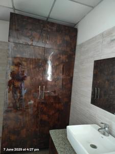Bathroom Image of 3200 Sq.ft 3 BHK Builder Floor for rent in Sector 15A Noida for Rs. 125000