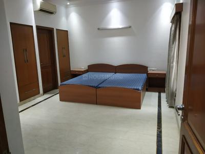 Bedroom Image of 5000 Sq.ft 6 BHK Independent House for rent in Sector 50 Noida for Rs. 200000
