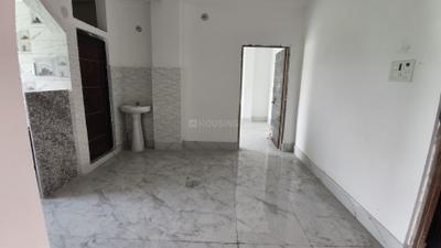Living Room Image of 672 Sq.ft 2 BHK Apartment / Flat for sale in Konnagar Hooghly for Rs. 1848000