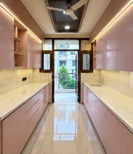 Kitchen Image of 2200 Sq.ft 4 BHK Apartment / Flat for sale in Royale Mansions, Dhakoli Zirakpur for Rs. 12600000