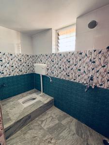 Bathroom Image of 1200 Sq.ft 1 BHK Apartment / Flat for rent in Lowadih Ranchi for Rs. 5500