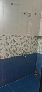 Bathroom Image of 500 Sq.ft 1 BHK Apartment / Flat for rent in Hadapsar Pune for Rs. 12000
