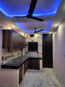 Kitchen Image of 1000 Sq.ft 3 BHK Independent House for sale in Subzi Mandi New Delhi for Rs. 8900000
