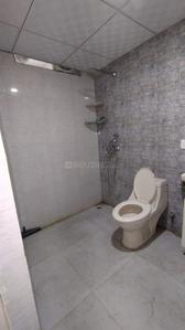 Bathroom Image of 1100 Sq.ft 2 BHK Apartment / Flat for sale in Mahagun Mascot, Crossings Republik Ghaziabad for Rs. 7200000