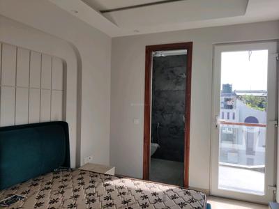 Bedroom Image of 2190 Sq.ft 4 BHK Builder Floor for sale in Indirapuram Ghaziabad for Rs. 23500000