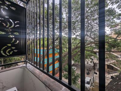 Balcony Image of 1000 Sq.ft 2 BHK Apartment / Flat for rent in HBR Layout Bengaluru for Rs. 42000