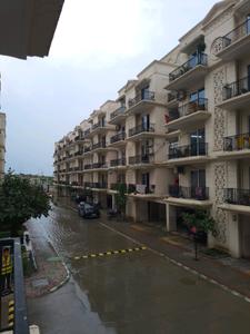 Building Image of 1022 Sq.ft 3 BHK Builder Floor for sale in Signature Global Park 4 And 5, Sector 36 Sohna for Rs. 9500000