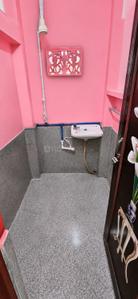 Bathroom Image of 900 Sq.ft 3 BHK Independent House for rent in Bhawanipur Kharagpur for Rs. 10000