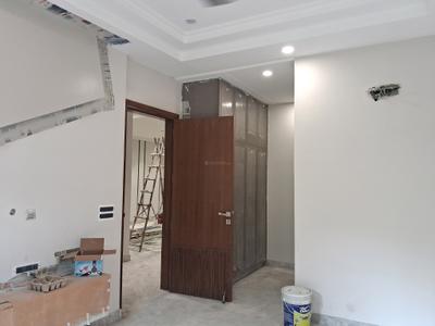Bedroom Image of 1800 Sq.ft 3 BHK Builder Floor for sale in Paschim Vihar New Delhi for Rs. 40000000