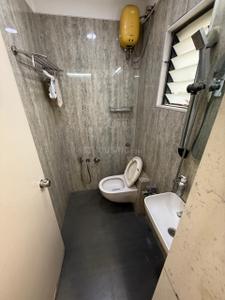 Bathroom Image of 670 Sq.ft 3 BHK Apartment / Flat for rent in Grand Riviera, Paldi Ahmedabad for Rs. 50000