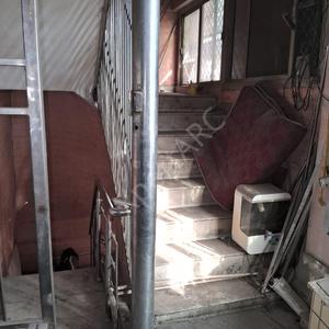 Balcony Image of 2000 Sq.ft 6 BHK Builder Floor for sale in Shahdara New Delhi for Rs. 19829000