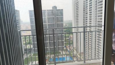 Living Room Image of 1255 Sq.ft 2 BHK Apartment / Flat for rent in Godrej Woods, Sector 43 Noida for Rs. 75000