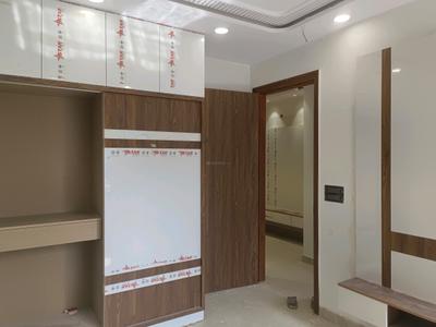 Bedroom Image of 990 Sq.ft 3 BHK Apartment / Flat for sale in Sector 24 Rohini New Delhi for Rs. 8400000