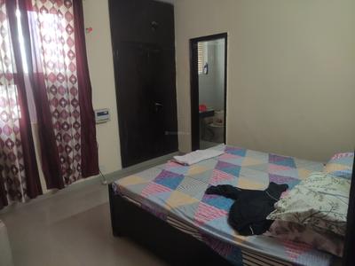 Bedroom Image of 2150 Sq.ft 4 BHK Builder Floor for rent in Espire Hamilton Heights, Sector 37 Faridabad for Rs. 45000