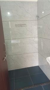 Bathroom Image of 638 Sq.ft 1 BHK Apartment / Flat for rent in Mahalakshmi Nagar Indore for Rs. 17000