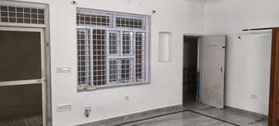 Bedroom Image of 2400 Sq.ft 3 BHK Builder Floor for rent in Khatipura Jaipur for Rs. 55000
