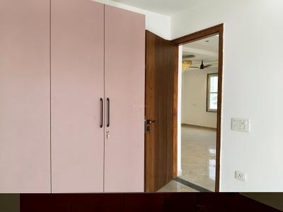 Bedroom Image of 2700 Sq.ft 4 BHK Builder Floor for sale in Ansal Versalia, Sector 67 Gurgaon for Rs. 31000000