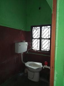 Bathroom Image of 352 Sq.ft 1 RK Apartment / Flat for rent in Mahaprabhu Jharna Apartment, Benachity Durgapur for Rs. 4000