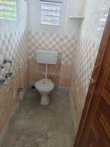 Bathroom Image of 900 Sq.ft 3 BHK Apartment / Flat for sale in Garia, Sonarpur Kolkata for Rs. 2800000
