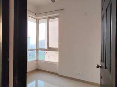 Bedroom Image of 910 Sq.ft 2.5 BHK Apartment / Flat for sale in Prateek Grand City, Siddharth Vihar Ghaziabad for Rs. 15000000