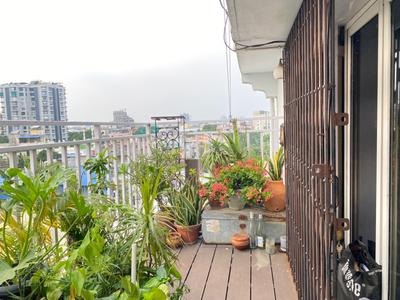 Balcony Image of 751 Sq.ft 2 BHK Apartment / Flat for sale in Ballygunge Kolkata for Rs. 9500000