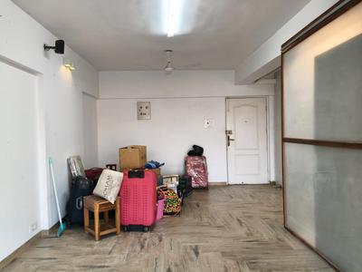 Living Room Image of 1250 Sq.ft 3 BHK Apartment / Flat for sale in Indiabulls Blu Tower A, Worli Mumbai for Rs. 110000000