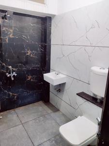 Bathroom Image of 1000 Sq.ft 2 BHK Builder Floor for rent in IBD Indus Satellite Greens, Lasudia Mori Indore for Rs. 11000
