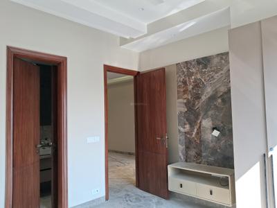 Bedroom Image of 1350 Sq.ft 3 BHK Builder Floor for sale in CA Apartment, Paschim Vihar New Delhi for Rs. 28000000