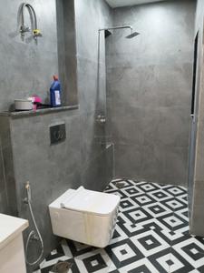 Bedroom One Image of 1700 Sq.ft 3 BHK Builder Floor for rent in Palam Vihar Gurgaon for Rs. 50000