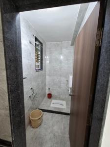 Bathroom Image of 1475 Sq.ft 3 BHK Apartment / Flat for rent in Somvijay Rise, Panchavati Nashik for Rs. 16000