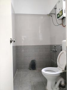 Common Bathroom Image of 1000 Sq.ft 2 BHK Apartment / Flat for sale in Dhayari Pune for Rs. 5250000