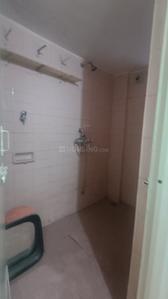 Bathroom Image of 850 Sq.ft 2 BHK Apartment / Flat for rent in Runwal Park, Gultekdi Pune for Rs. 25000