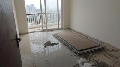 Living Room Image of 2125 Sq.ft 3 BHK Apartment / Flat for sale in Amrapali Heartbeat City, Sector 107 Noida for Rs. 22400000