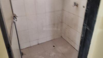 Bathroom Image of 500 Sq.ft 1 BHK Apartment / Flat for rent in Vashi Navi Mumbai for Rs. 24000