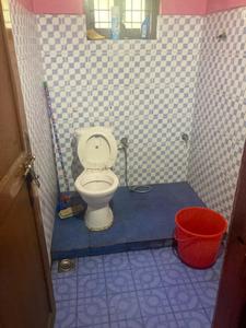 Bathroom Image of 900 Sq.ft 2 BHK Independent House for sale in Panangad Kochi for Rs. 7500000